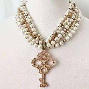 Betsey Johnson Toursade Key/Pearl Necklace RARE